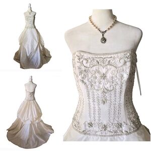 Anne Barge/Neiman Marcus Beaded Wedding Dress, Romantic, Ball Gown